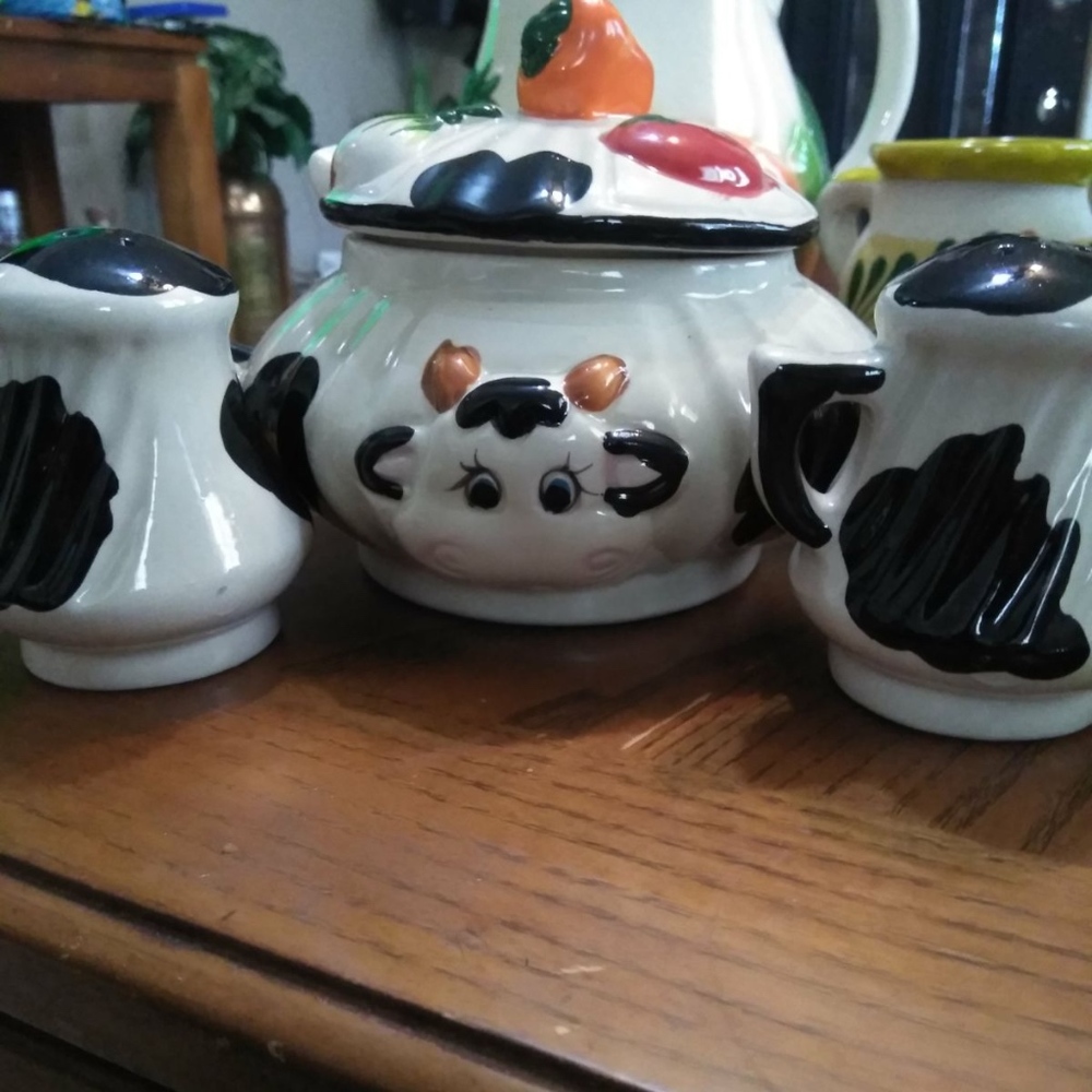 Salt and Pepper Shakers, Sugar Container